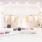 Bu 2 Parça Duvara Monte Altın Elbise Askısı, Modern Ticari Perakende Giyim Teşhir Standı, Butik Giysi Depolama Rafı, Çok Fonksiyonlu Ağır Demir Dolap Asma Çubuğu, Çamaşır Odası için