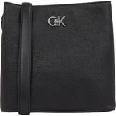Calvin Klein K60K613179 Siyah Kadın Çapraz Çanta