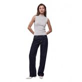 Dik Yaka Regular Fit Viskon Kumaş Basic Kolsuz Bluz
