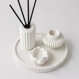 El Yapımı Dekoratif Tepsi, Lotus Mumluk, Dalga Desenli Oda Kokusu Şişesi Ve Mumluk 4’Lü Set