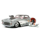 Figürü Ve 1957 Chevrolet Corvette Model Aracı