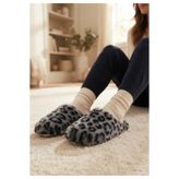 GEZER LEOPAR DESENLİ PELUŞ KADIN KIŞLIK EV TERLİK.KADIN KIŞLIK EV VE MİSAFİR TERLİĞİ
