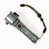 GP-218 Ile Sınırları Aşın Yeni Nesil Tg LED Teknolojisiyle Ultra Uzun Menzilli Aydınlatma ve Acil Durumlar Için Dahili Cam Kırıcı Bir Arada. Şarj Edilebilir, Darbeye Dayanıklı ve Profesyo