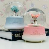 Herşeytrend Orta Boy Romantik Çiftler Temalı Kar Küresi