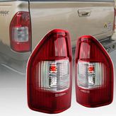 Isuzu D Max Sağ Sol Arka Stop Lambası Takımı 2002--2006