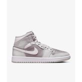 Jordan BQ6472-008 Gri Air 1 Mid Kadın Sneaker
