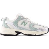 Kadınlar İçin New Balance 530 Beyaz Spor Ayakkabı Hafif ve Esnek Tasarım ile Konforlu