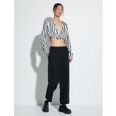 Kapşonlu Crop Bluz V Yaka