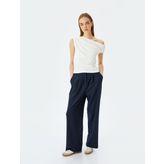 Kayık Yaka Drapeli Kolsuz Slim Fit Bluz