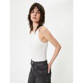 Koton Basic Kolsuz Atlet Çıtçıtlı Halter Yaka - Beyaz