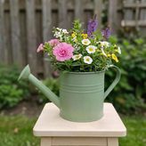 Laura 5 Litre Metal Çiçek Bahçe Sulama Kabı - Modern Dekoratif Çok Amaçlı Sulak (Mint Yeşili)