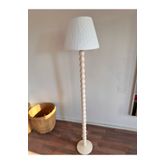 lazzir handle AHŞAP AYAKLI LAMBADER (ABAJUR DAHİL)