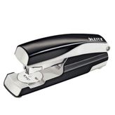 Leitz 55220095 Siyah 40 Sayfa Kapasiteli Zımba