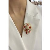 Modex Kırmızı Beyaz Şapka Broş (Ölçü:4cm)