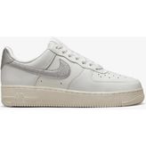 Nike Air Force 1 07 DQ7569 100 Beyaz Kadın Spor Ayakkabı
