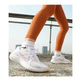 Nike Air Zoom Vomero 16 Kadın Koşu Antreman Ayakkabısı - Beyaz