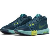 Nike FB2239-402 Lebron Witness VIII Erkek Basketbol Ayakkabısı
