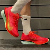 Nike HF6412-600 Kırmızı Zoomx Vaporfly Next 4 Kadın Koşu Ayakkabısı