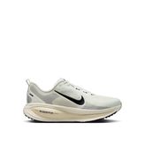 Nike HM6803-101 Vomero 18 Beyaz Erkek Koşu Ayakkabısı