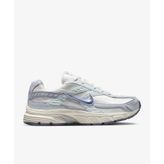 Nike Initiator IB4339-121 Beyaz Kadın Spor Ayakkabı
