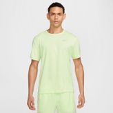 Nike Nike Miler Nike Dri-fit Uv Kurzarm-laufoberteil für Herren Kısa kollu koşu üstü Erkekler