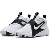 Nike Team Hustle D 12 Ps Çocuk Beyaz Basketbol Ayakkabısı - Lastik Bagcıklı ve Cırtlı - HF6280-101