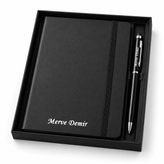 Öğretmene Özel İsimli Siyah Defter ve Kalem Seti