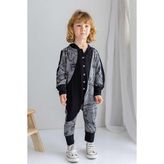 Oliven The Kid Siyah Gri Ince Triko Geometrik Desenli Kapişonlu Önden Düğmeli Kışlık Çocuk Tulum - 4 - 5 Yaş - Gri - Siyah