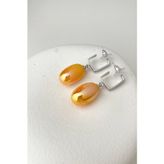 Oval Sarı Sedef Sallantılı Küpe (Ölçü:4cm)