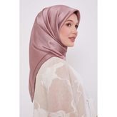 Pembe Benek Desen Monogram İpek Eşarp