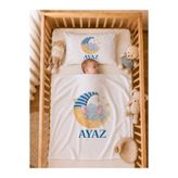 Pia Baby İsme Özel Erkek Bebek Battaniye ve Yastık Kılıfı %100 Pamuk Organik Baskılı İsimli Bebek Seti Erkek Bebek Hediyesi