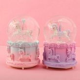 Popüler Sepet Orta Boy Müzikli Unicorn Kar Küresi