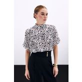 Sateen Kısa Kol Desenli Bluz - Ekru