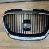 Seat Toledo - Leon - Altea Ön Panjur Kromlu 2005>