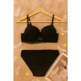 Siyah Dantelli Push Up Sütyen Takımı
