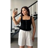 Siyah Fırfırlı Düğmeli Bluz
