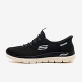 Skechers 150755TK BLK Arch Fit Summits Siyah Kadın Spor Ayakkabı