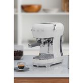 smeg Beyaz Espresso Kahve Makinesi 50's Style