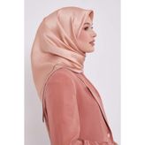 Somon Benek Desen Monogram İpek Eşarp
