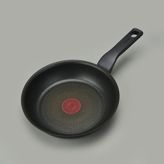 Tefal Titanium 3x Force Tava - Siyah - 20 cm - Ahşap