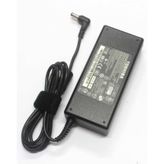Toshiba A100 Notebook Adaptörü
