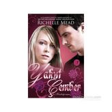 Yakut Çember - Richelle Mead