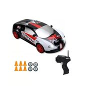 1:24 Ölçekli 4X4 Uzaktan Kumandalı Drift Araba
