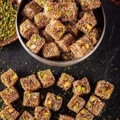 Antep Fıstıklı Kadayıflı Çifte Kavrulmuş Lokum - 900 g