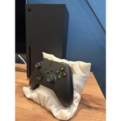 Atlas Lab Xbox 3D Baskı Yastık Standı – Konforlu Oyun Aksesuarı - Beyaz