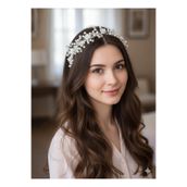 BagsMadame Çiçekli, Gümüş Detaylı İncili Gelin Tacı, Saç Aksesuarı Ve Tokası (Nişan, Nikah, Düğün, Tesettür)