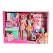 Barbie HJY94 Brooklyn ve Malibu Pasta Yapıyor Oyun Seti