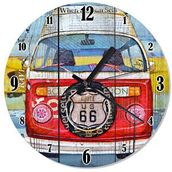 Cakasaat Ahşap Zeminde Volkswagen Route 66 Duvar Saati