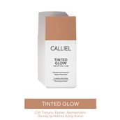 Calliel Günlük Renkli Likit Hafif Yapı Ton Eşitleyen SPF50 02 50 ml Güneş Kremi