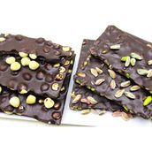 Dark Brown 500 gr Fındıklı ve Antep Fıstıklı Bitter Beyoğlu Çikolatası